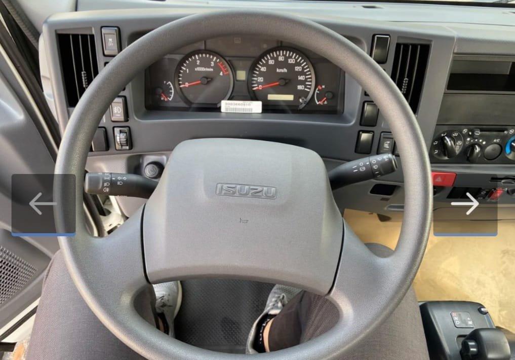 Isuzu NMR 200 Số Tự Động